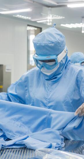 Cleanroom  outer garments